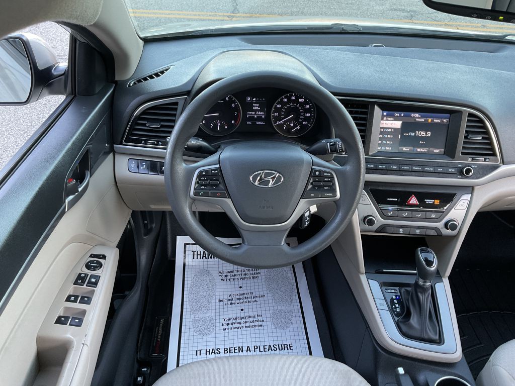 2018 Hyundai Elantra Image 27