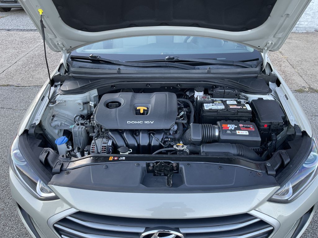 2018 Hyundai Elantra Image 36