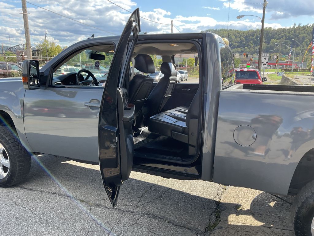 2013 GMC Sierra Image 19