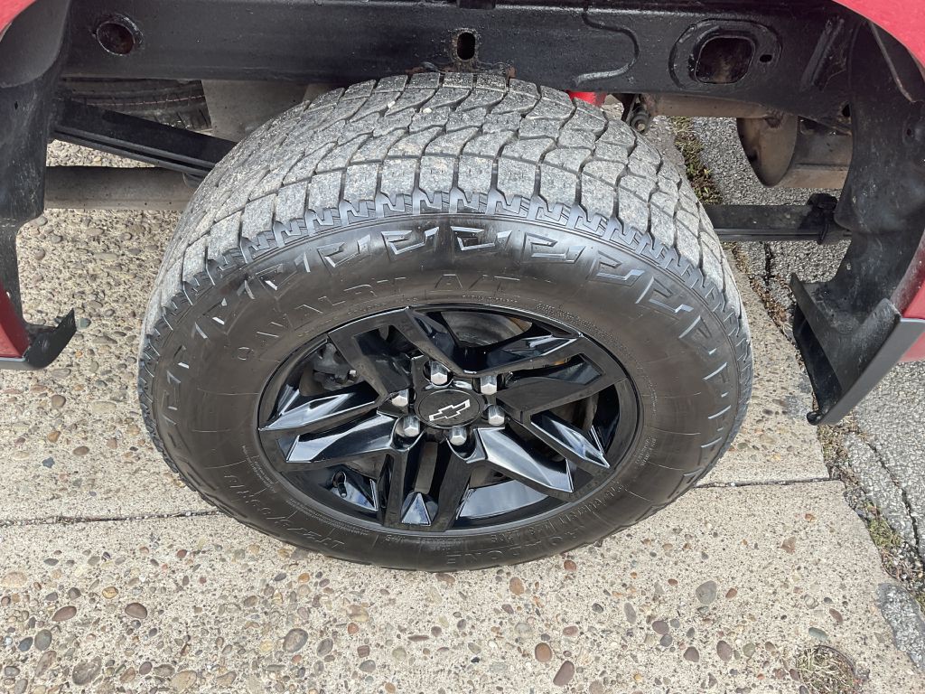 2019 Chevrolet Silverado 1500 Image 12