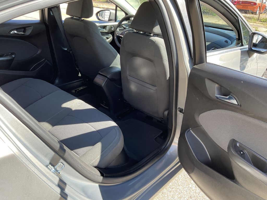 2018 Chevrolet Cruze Image 24