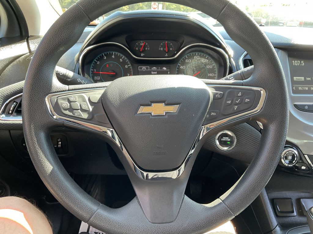 2018 Chevrolet Cruze Image 33