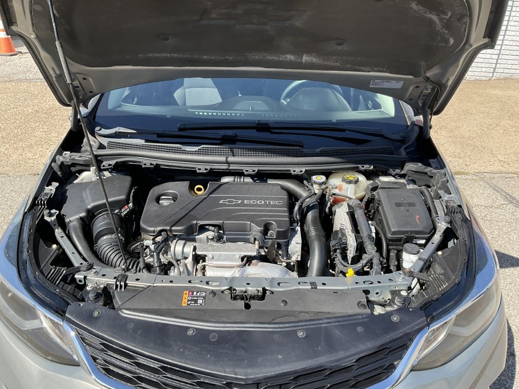 2018 Chevrolet Cruze Image 37