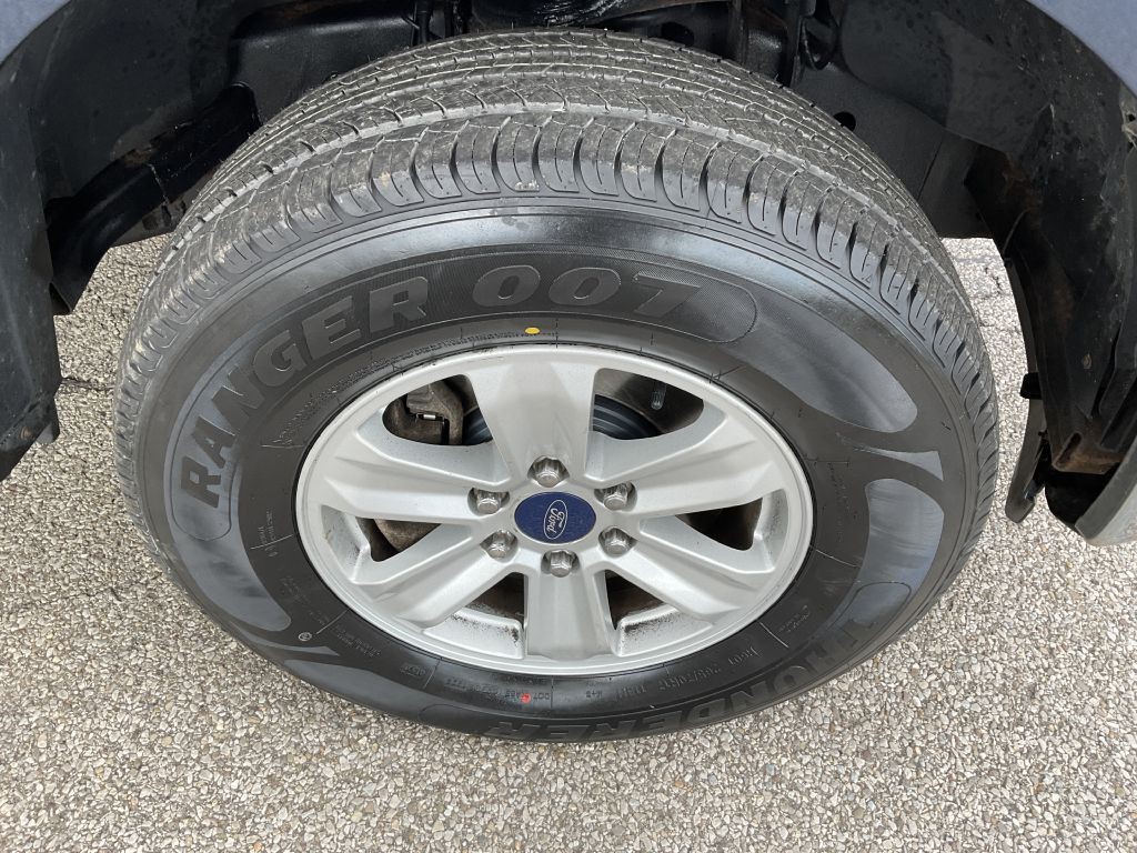 2016 Ford F-150 Image 11