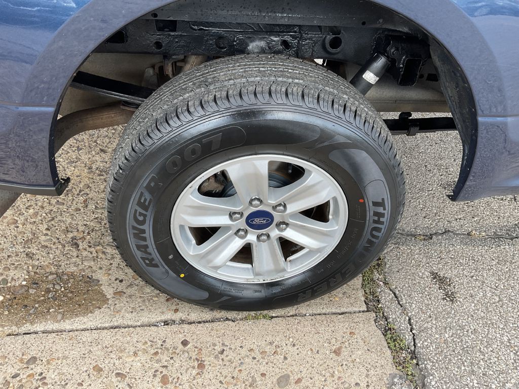 2016 Ford F-150 Image 12