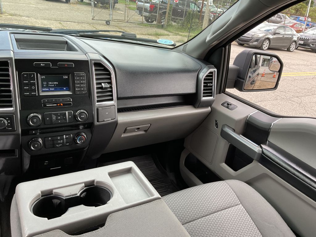 2016 Ford F-150 Image 30