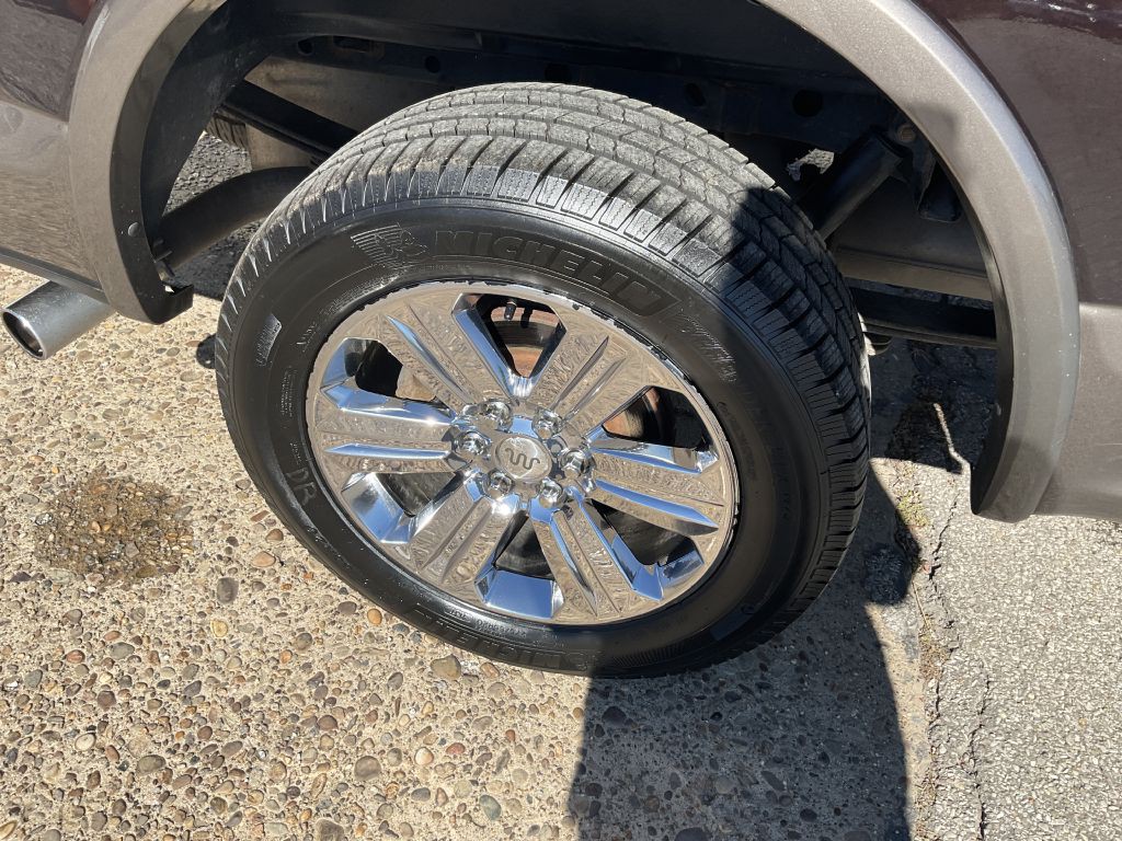 2018 Ford F-150 Image 12