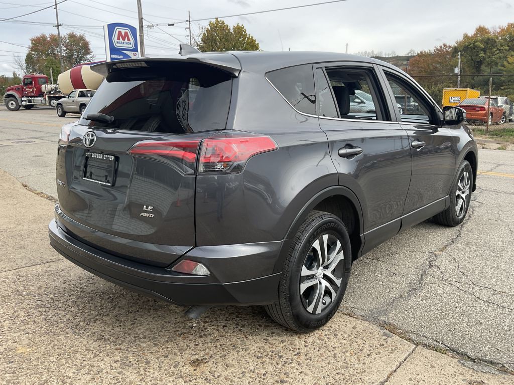 2018 Toyota Rav4 Image 3