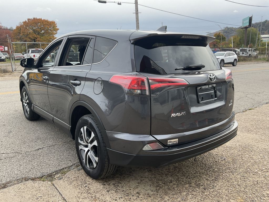 2018 Toyota Rav4 Image 7