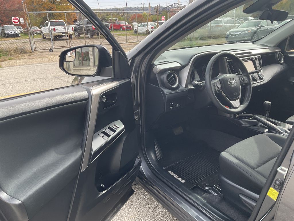 2018 Toyota Rav4 Image 15