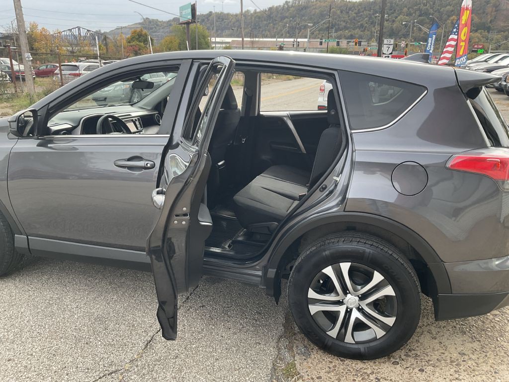 2018 Toyota Rav4 Image 19