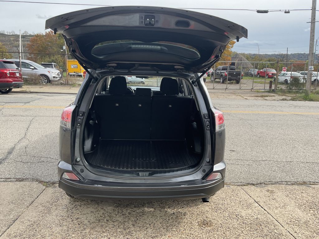 2018 Toyota Rav4 Image 25