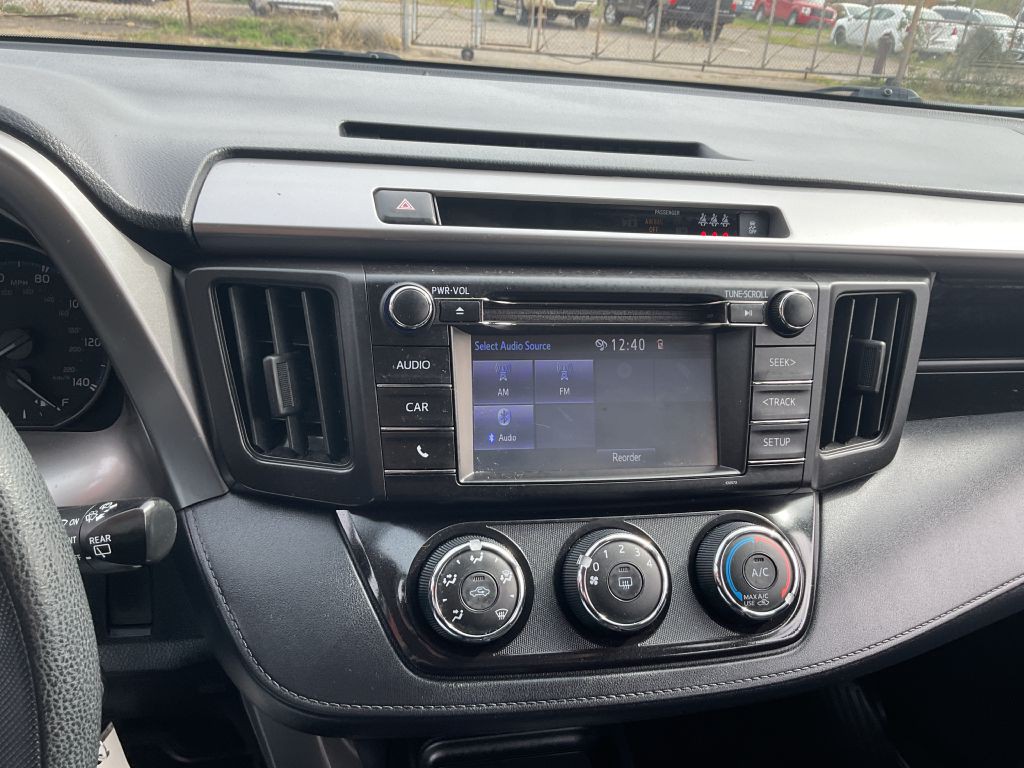 2018 Toyota Rav4 Image 34