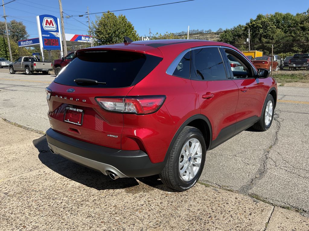 2022 Ford Escape Image 3