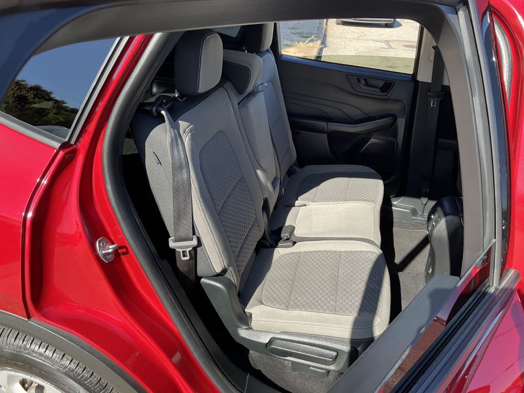 2022 Ford Escape Image 23
