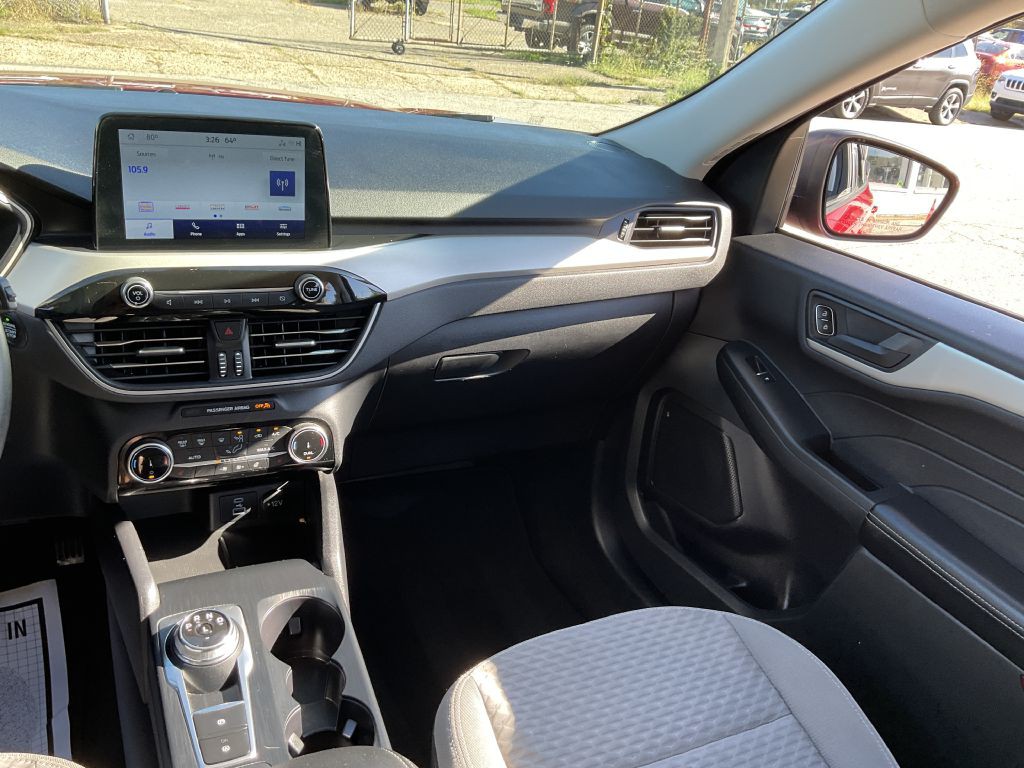 2022 Ford Escape Image 29