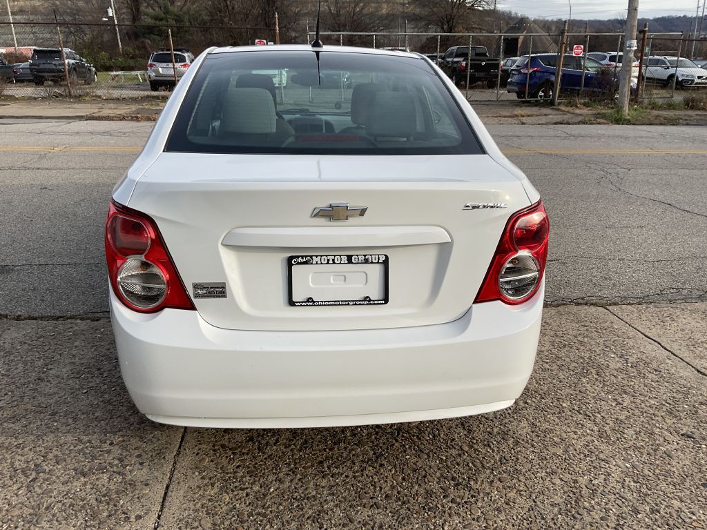 2012 Chevrolet Sonic Image 8