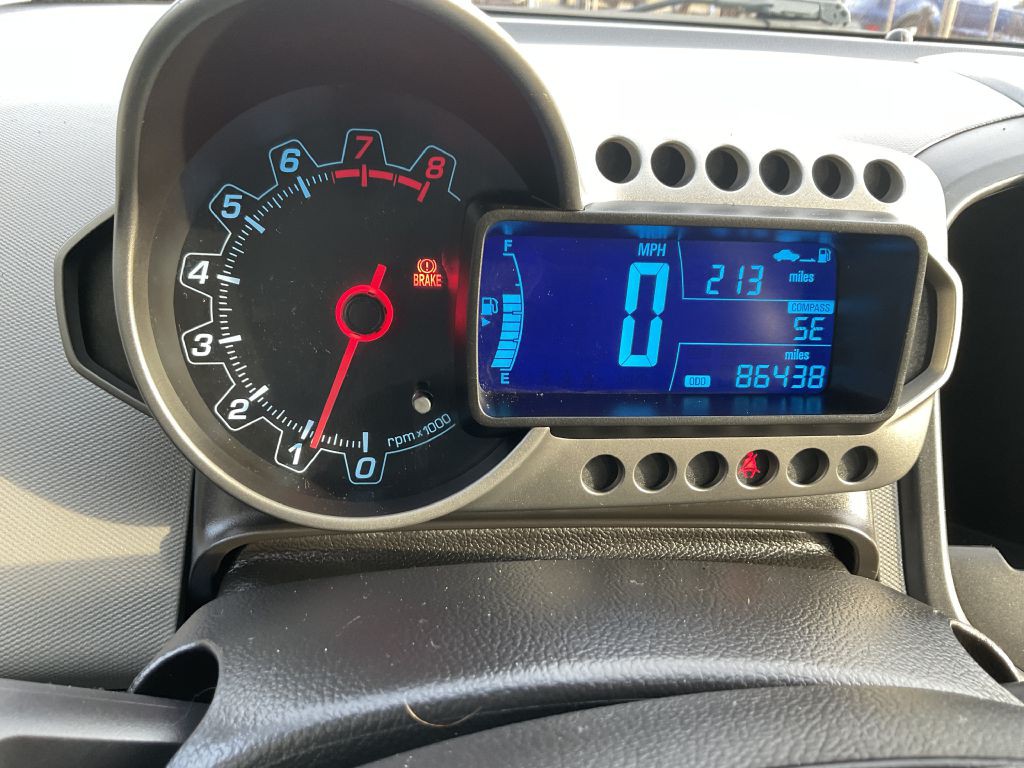 2012 Chevrolet Sonic Image 31