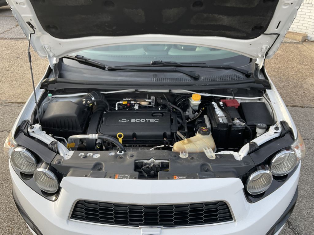 2012 Chevrolet Sonic Image 34