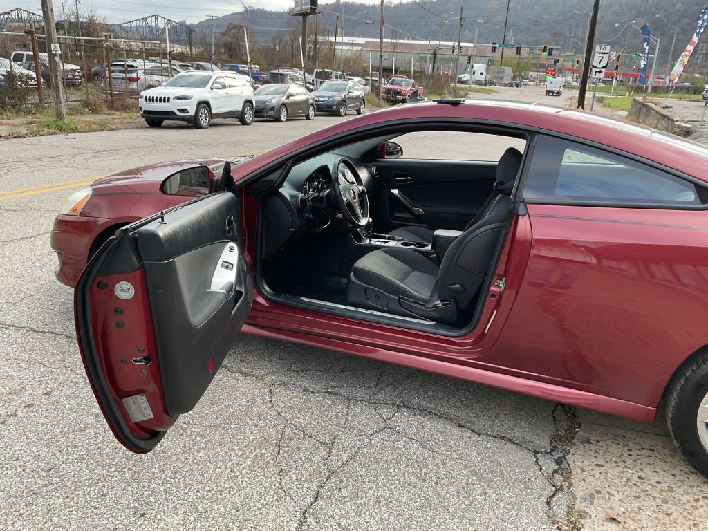 2009 Pontiac G6 Image 13