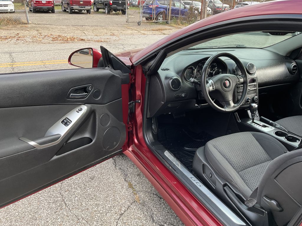 2009 Pontiac G6 Image 15