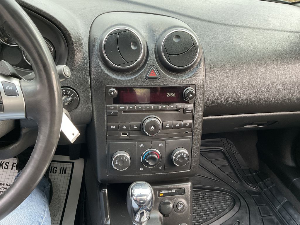 2009 Pontiac G6 Image 26