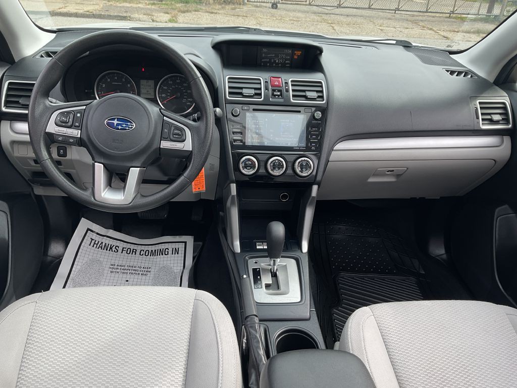 2017 Subaru Forester Image 29