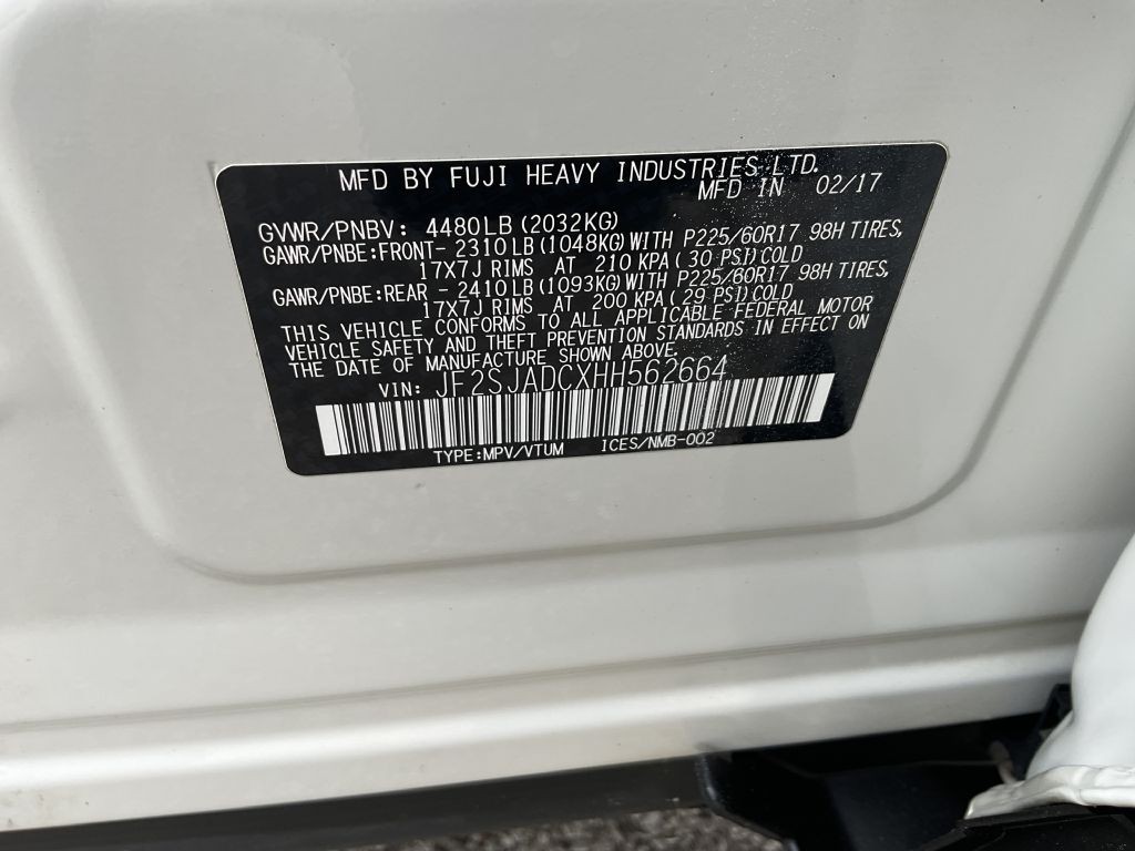 2017 Subaru Forester Image 38