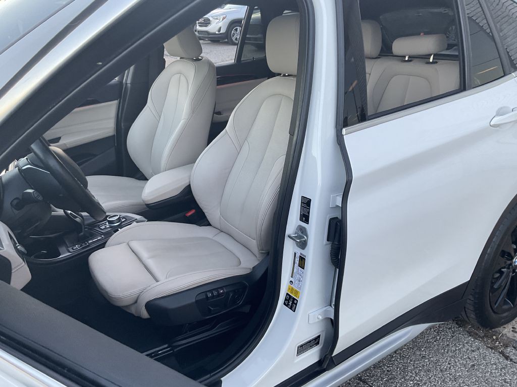 2020 BMW X1 Image 14
