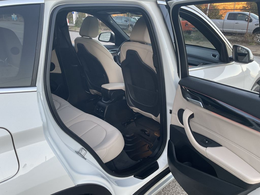2020 BMW X1 Image 24
