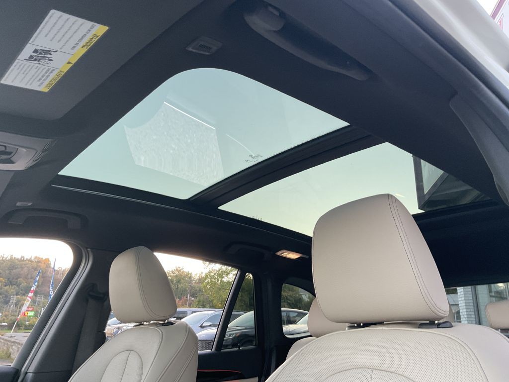 2020 BMW X1 Image 25