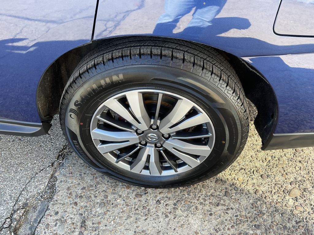 2020 Nissan Pathfinder Image 10