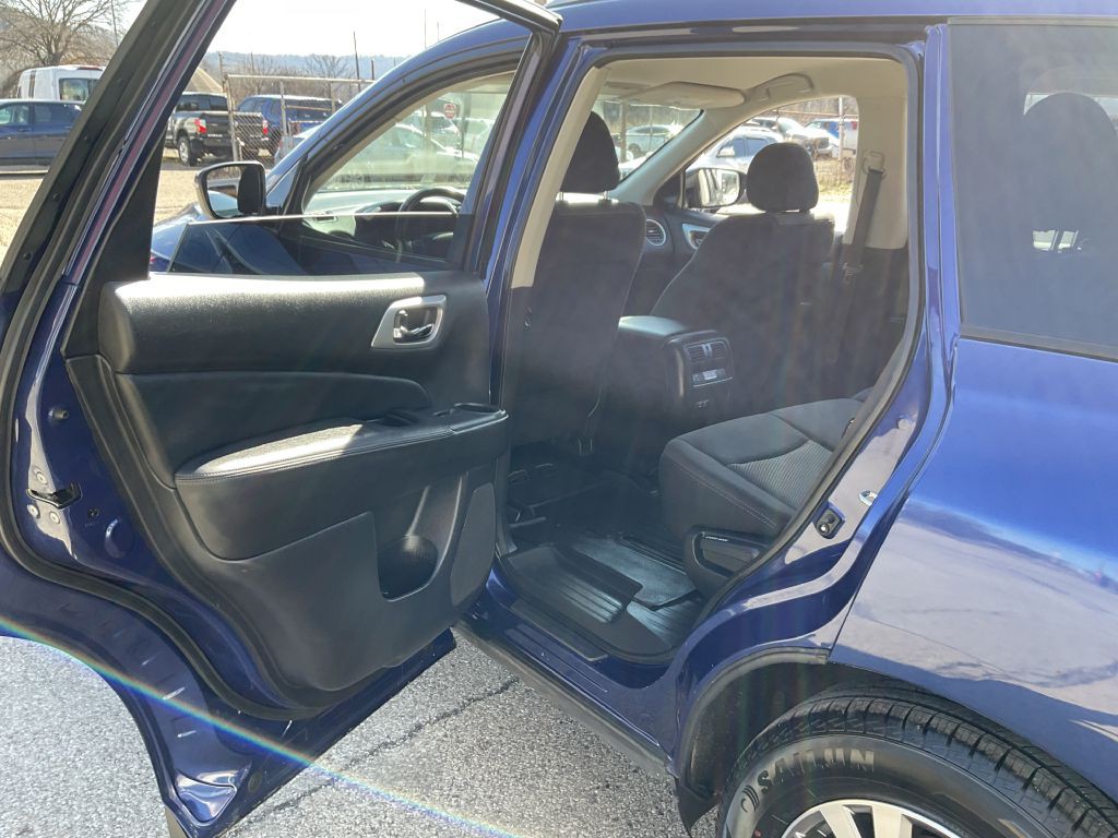 2020 Nissan Pathfinder Image 21