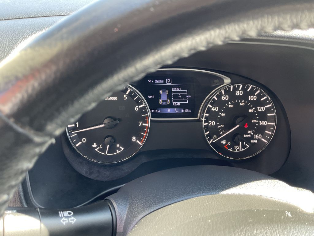 2020 Nissan Pathfinder Image 35