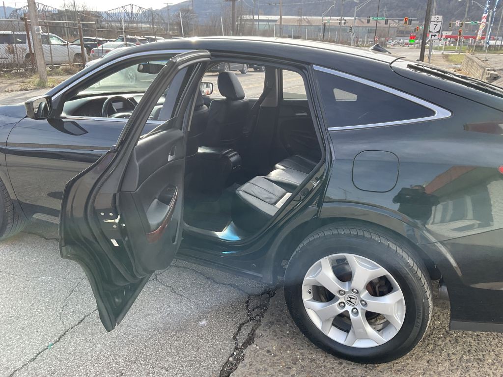 2011 Honda Crosstour Image 19