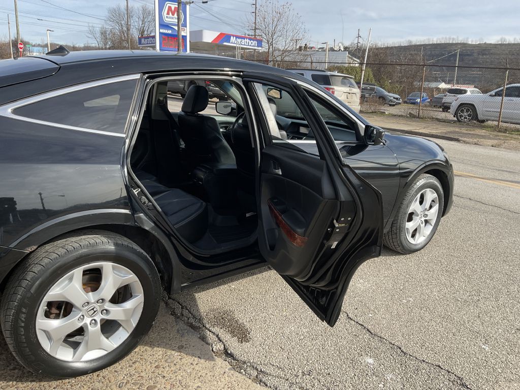 2011 Honda Crosstour Image 24