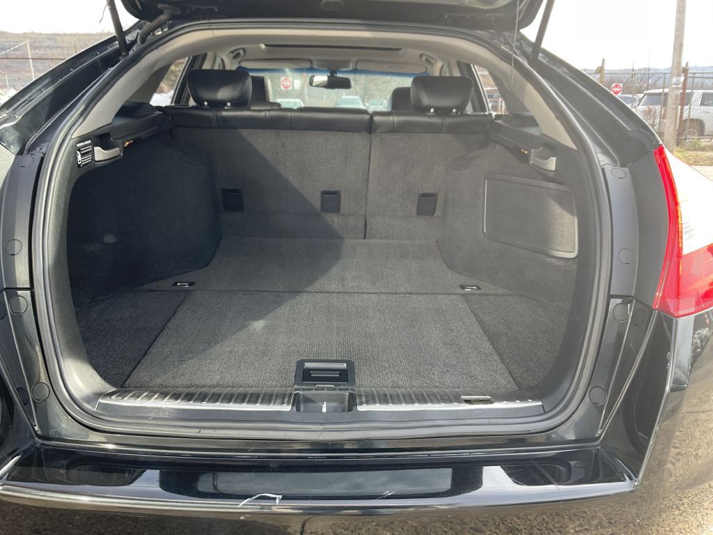 2011 Honda Crosstour Image 26