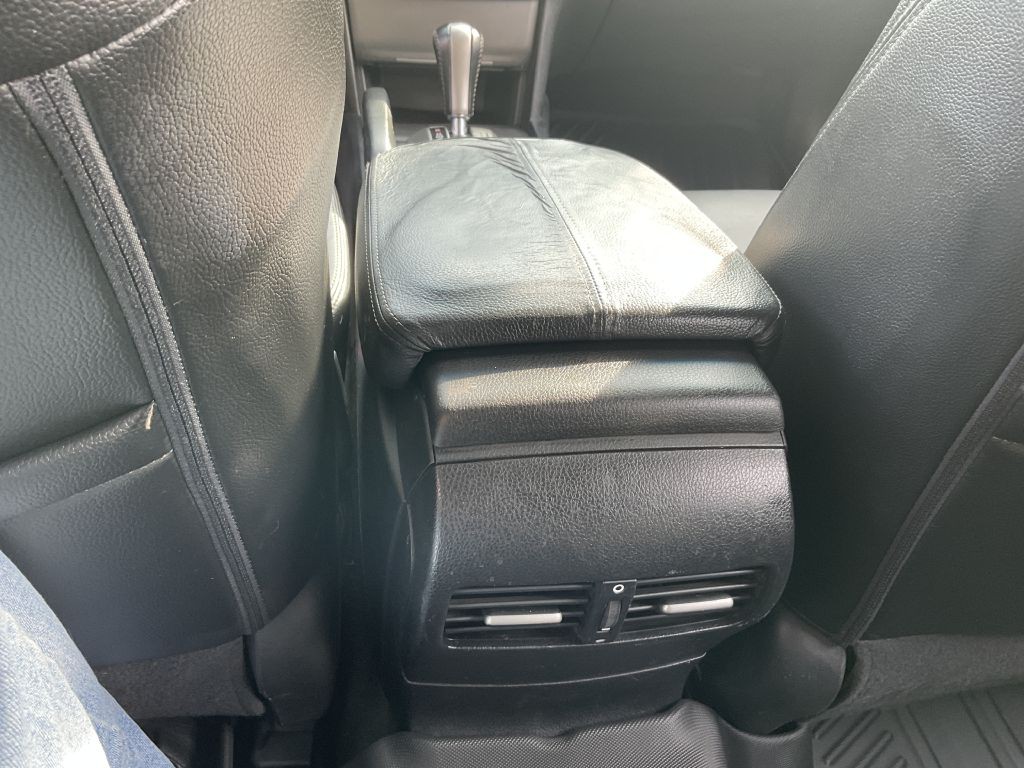 2011 Honda Crosstour Image 31