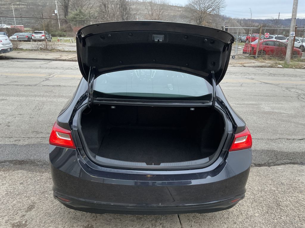 2023 Chevrolet Malibu Image 25