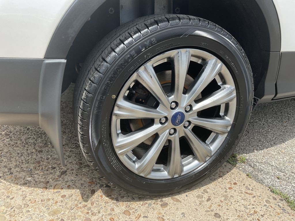 2017 Ford Escape Image 11