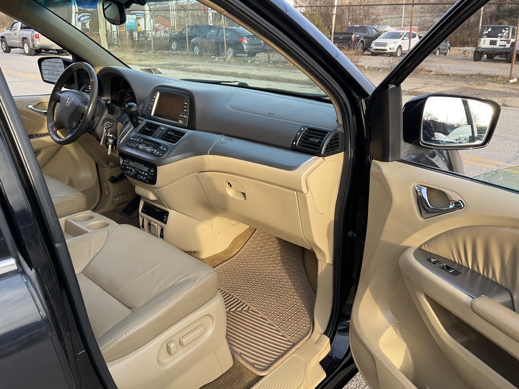 2009 Honda Odyssey Image 17