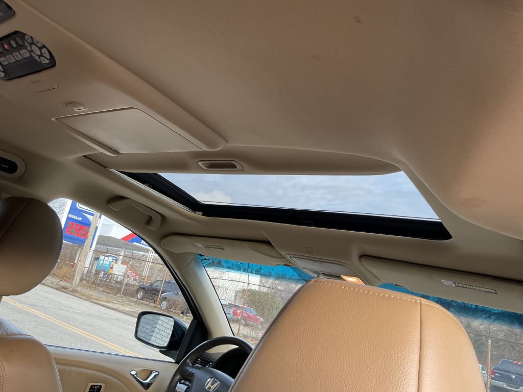 2009 Honda Odyssey Image 24