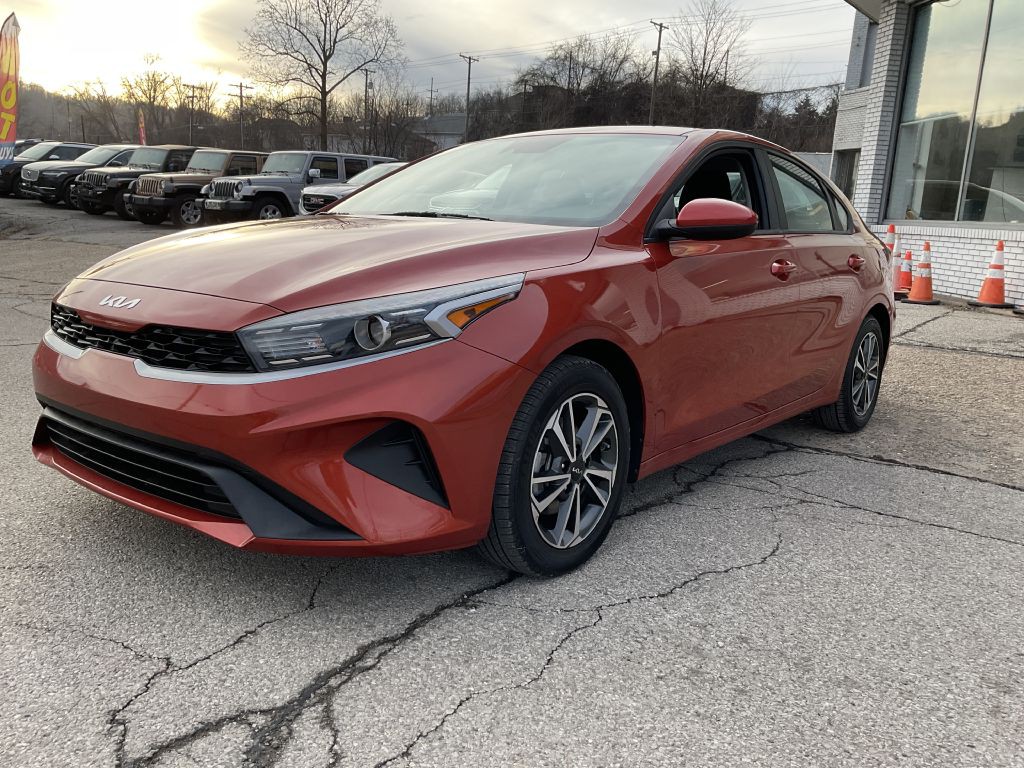 2023 Kia Forte Image 5