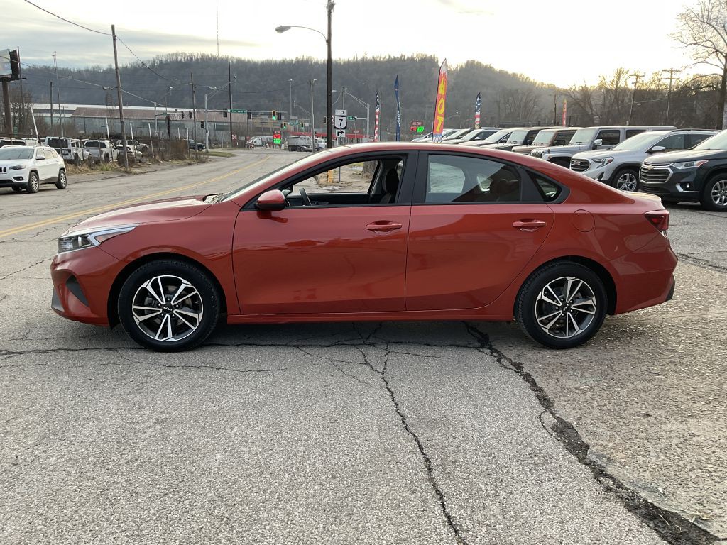 2023 Kia Forte Image 6