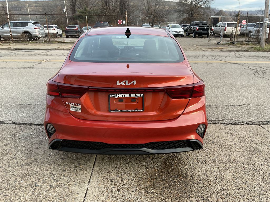 2023 Kia Forte Image 8