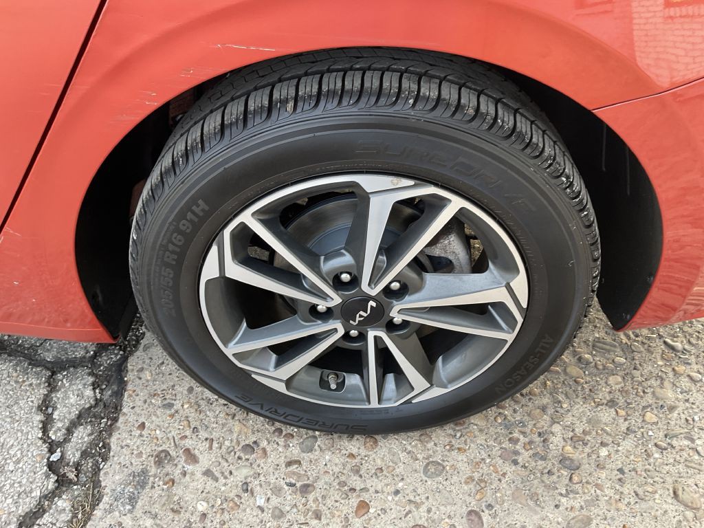 2023 Kia Forte Image 10