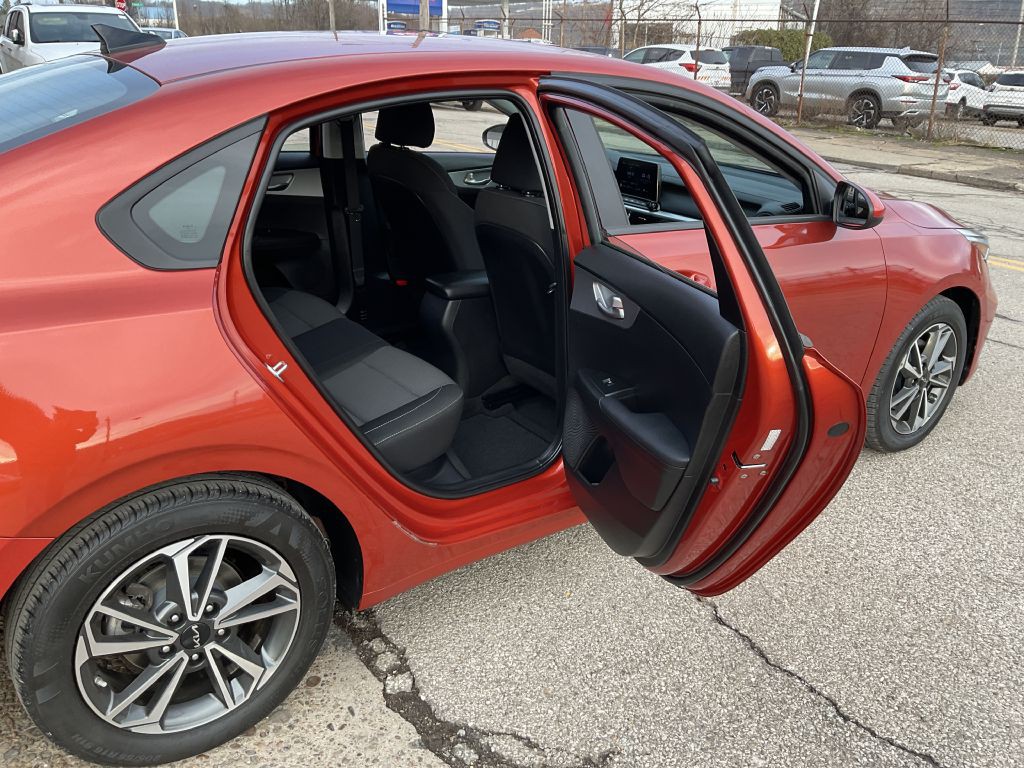 2023 Kia Forte Image 22
