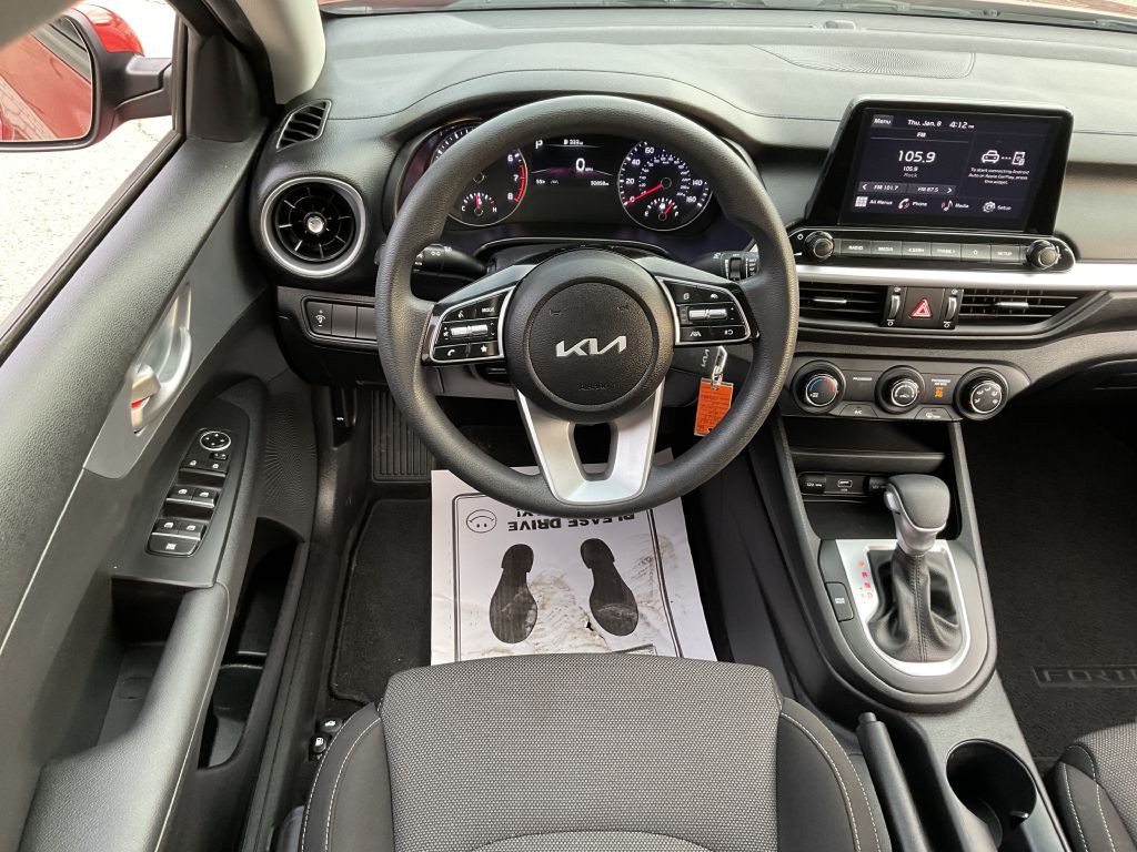 2023 Kia Forte Image 27