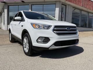 Image for 2019 Ford Escape SE ID: 7084788