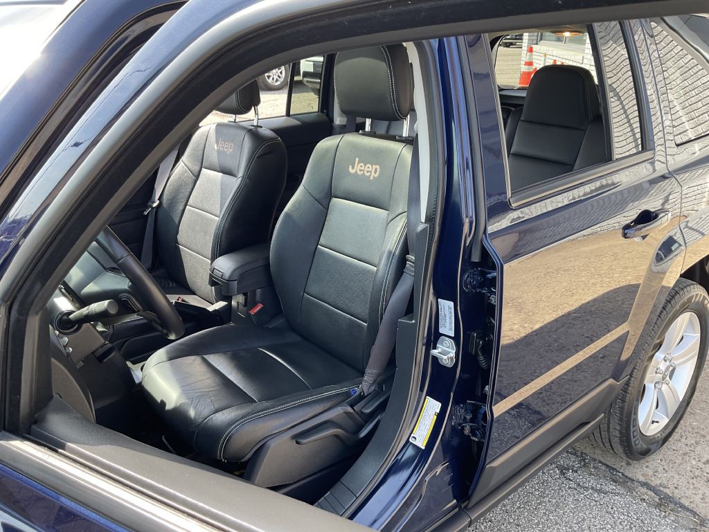 2016 Jeep Patriot Image 14